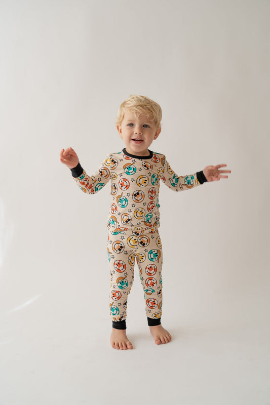 Smiley Check 2 piece PJ's