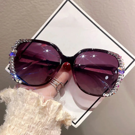 New ladies diamond-encrusted fashion glasses polarized rhinestone sunglasses female face slim with diamond.